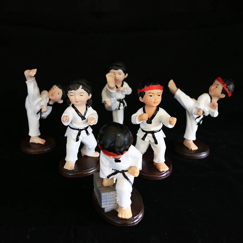 Six-person suit